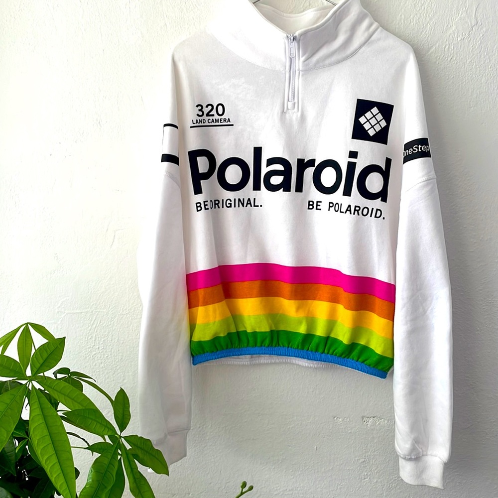 Polaroid 1/4 Zip Hoodie! Size Small. Never worn.